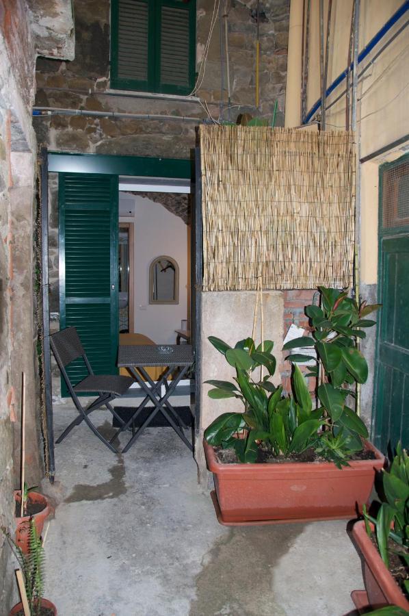 La Croce Dei Templari - Very Central With Parking - Hotel Riomaggiore Bagian luar foto