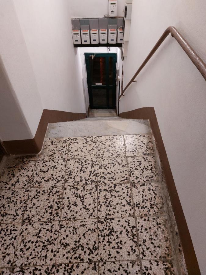 La Croce Dei Templari - Very Central With Parking - Hotel Riomaggiore Bagian luar foto